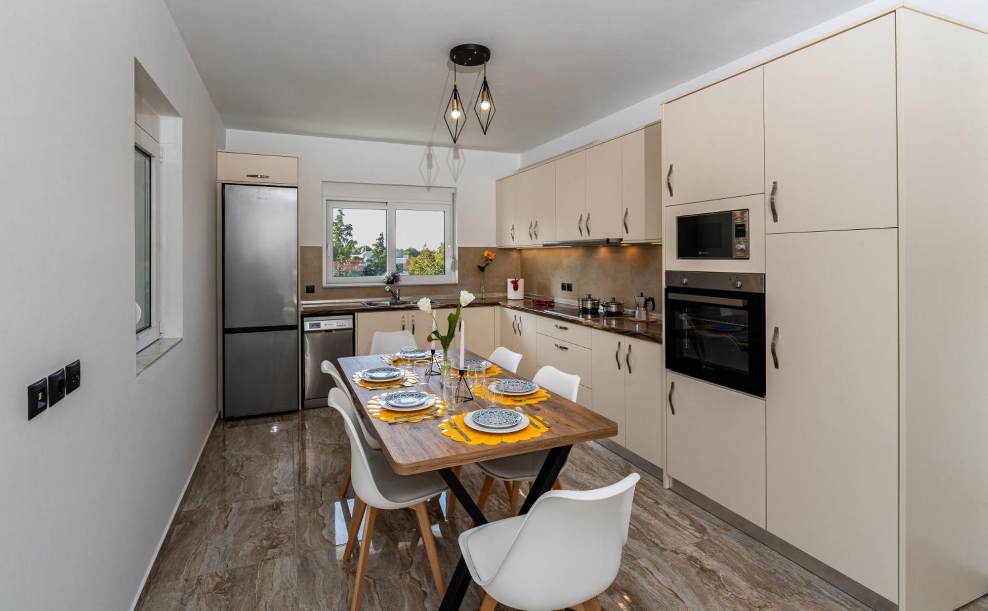 Sweet Home Luxury Apartment 5 Ialysos  Buitenkant foto
